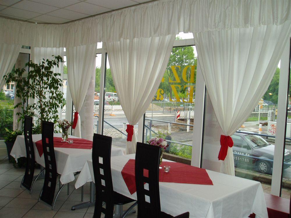 Hotel Pankow Berlim Exterior foto